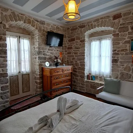1836 Traditional House Vathy  Exterior photo
